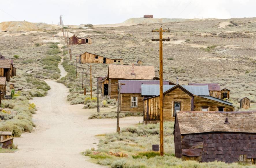 What Pueblo Etiquette Should Travelers Know