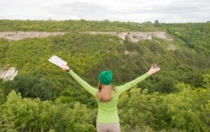 How to Identify Greenwashing in Tourism Before Booking